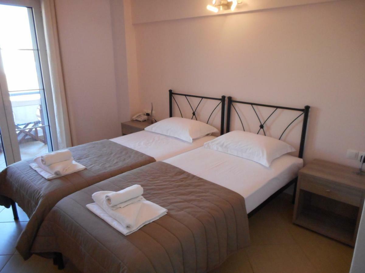 Anesis Hotel Agia Pelagia (Kythira) Exterior foto